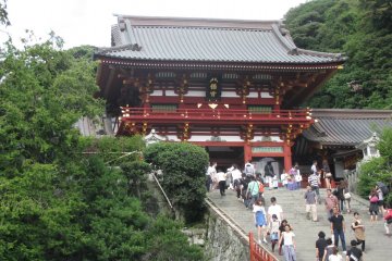 Храм Цуругаока Хатимангу в Камакуре
