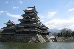Karasu-jo, the crow castle of Matsumoto