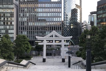 From the entrance of Akasaka's Hie Shrine, looking out towards skyscrapers