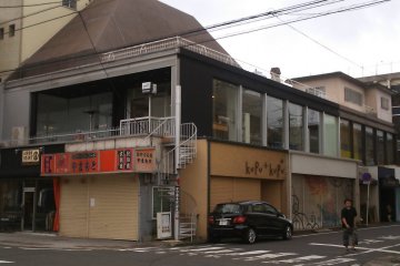 Exterior view of Neighbor Coffee Company (on the 2F)
