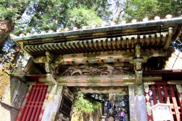 The gates leading to the tomb of Tokugawa Ieyasu