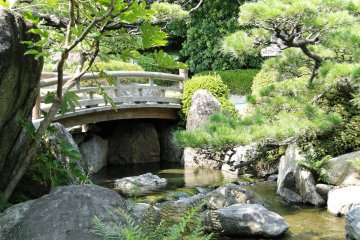 A stone bridge in Ohori Park Japanese Garden
