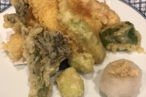 Tara bud and broad bean tempura, a flavor of spring