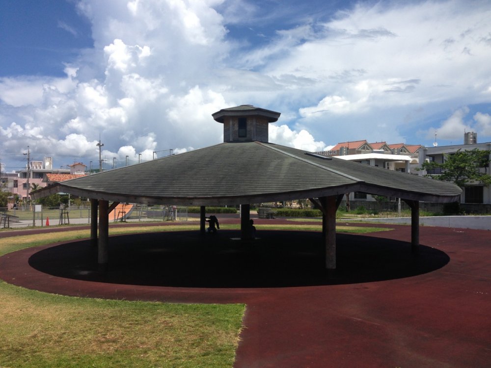 This large pavillion provides a lot of shade for parkgoers and is a central focal point of fesitvals held at the park