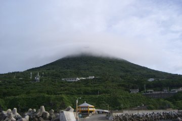 Mt. Miyatsuka, Toshima Island