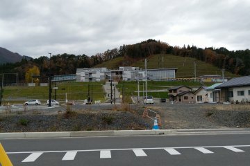 The new Unosumai Elementary school on a hill