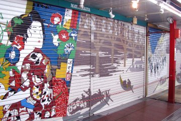 Paintings on the roller doors of Nakamise-dori