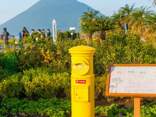 This yellow post box seems to be a symbol of Nishi-Oyama Station