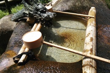 "Tsukubai" for washing hands at temple entrances
