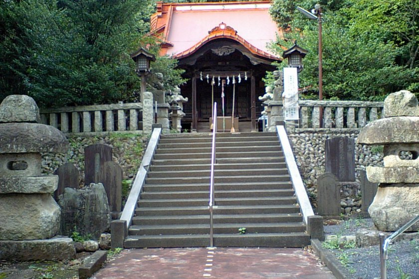 Azusamiten Shrine