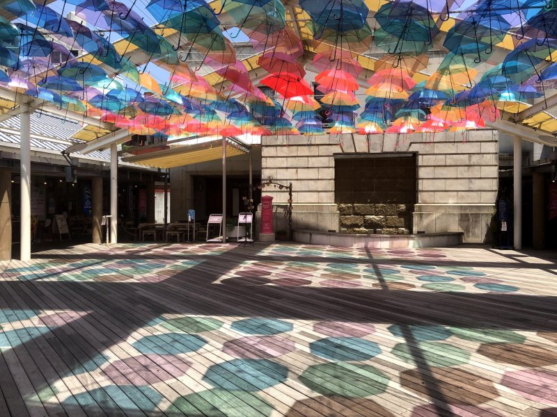 216 colorful umbrellas will decorate the terrace of the Karakoro Art Studio