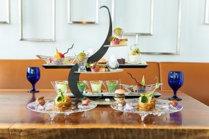 This afternoon tea event focuses on Japanese flavors