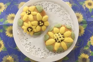 One of the hands-on workshops at the event is making sunflower-inspired melon pan