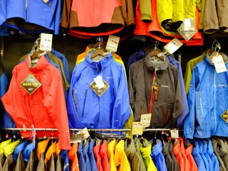 A great range of Gore-tex outer shell jackets as well as fleece lined jackets