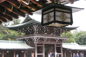 Детали храма Мэйдзи дзингу 