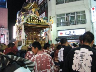 Фестиваль района Икебукуро