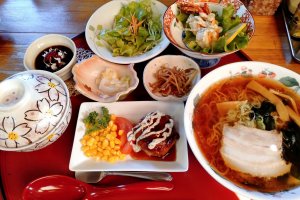 The hamburg and ramen lunch set will leave you stuffed!