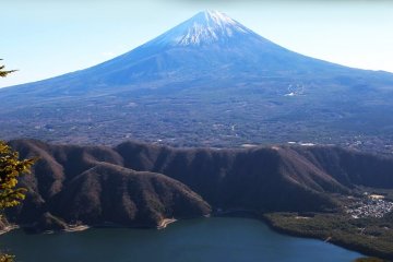 Вид с горы Сэттогатакэ