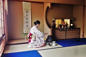 Take in a tea ceremony at Camelia Tea House in Kyotoe