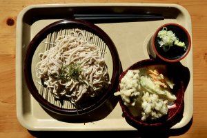 Soba with local vegetable tempura