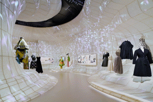 Christian Dior, Designer of Dreams
