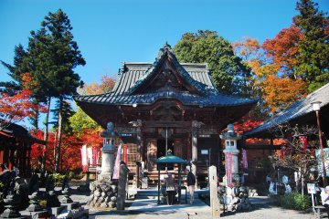 Shimajibu temple from the front