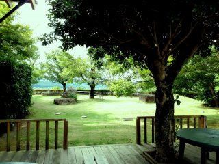 A mature strolling garden overlooking the hills over Kumamoto