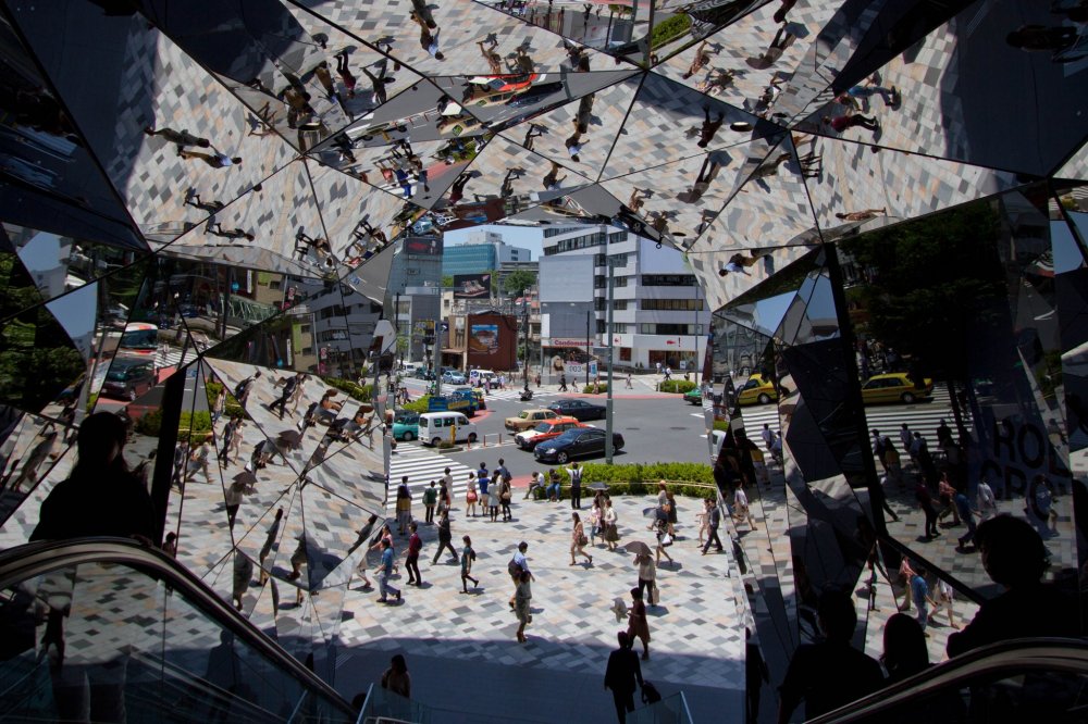 The new Tokyu Plaza, right on the corner of Omotesando and Meiji-dori, opened in April 2012. Apart from its incredible entrance covered with mirrors, don&#39;t miss the garden on the top floor, as it&#39;s at least as incredible as is the entrance.