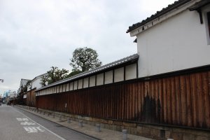 京都伏見「月桂冠」蔵元の塀