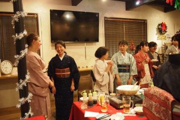 <p>Kimono Christmas party</p>