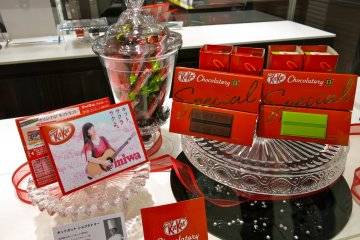 <p>A few of the KitKat premium flavors offered</p>