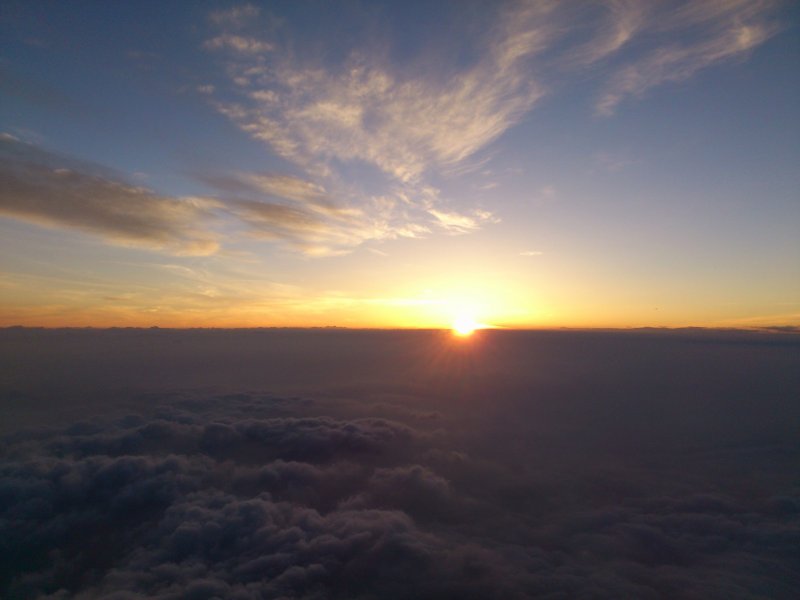 <p>แสงแรกของวันใหม่ ณ จุดสูงสุดของญี่ปุ่น Fujisan (富士山)</p>