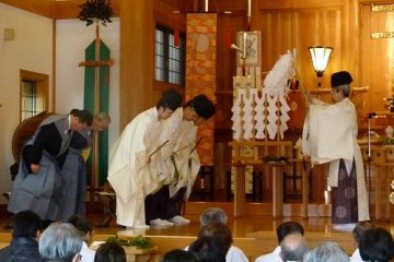Setsubun Purification Ceremony at Gokoku-jinja
